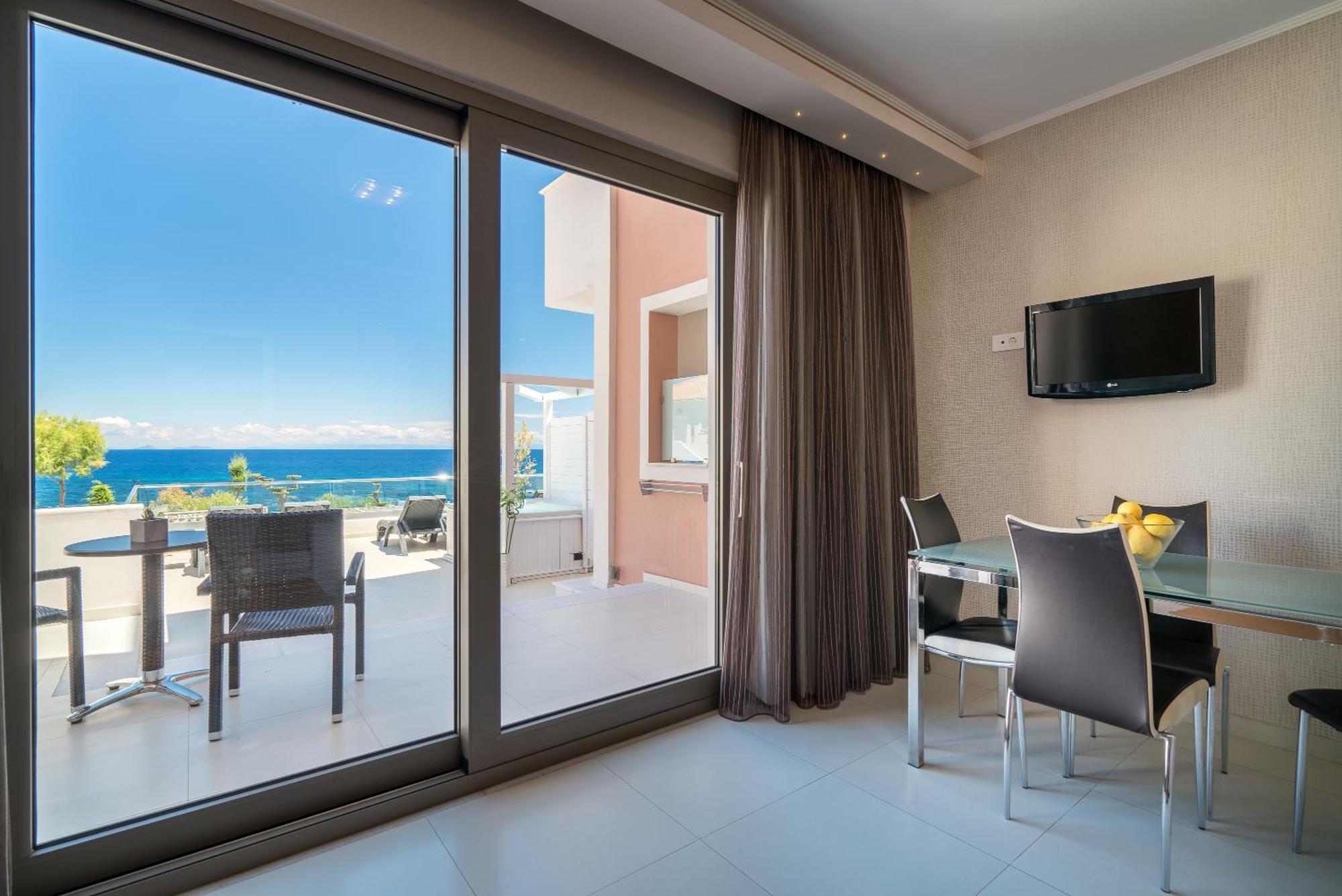 Kymothoe Elite Suites Tsilivi  Eksteriør billede