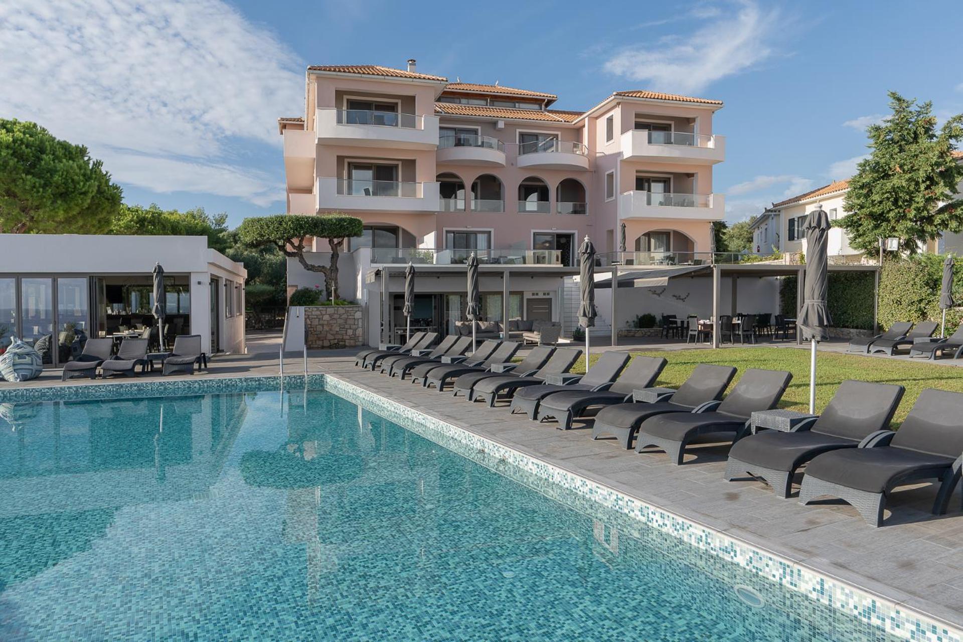 Kymothoe Elite Suites Tsilivi  Eksteriør billede