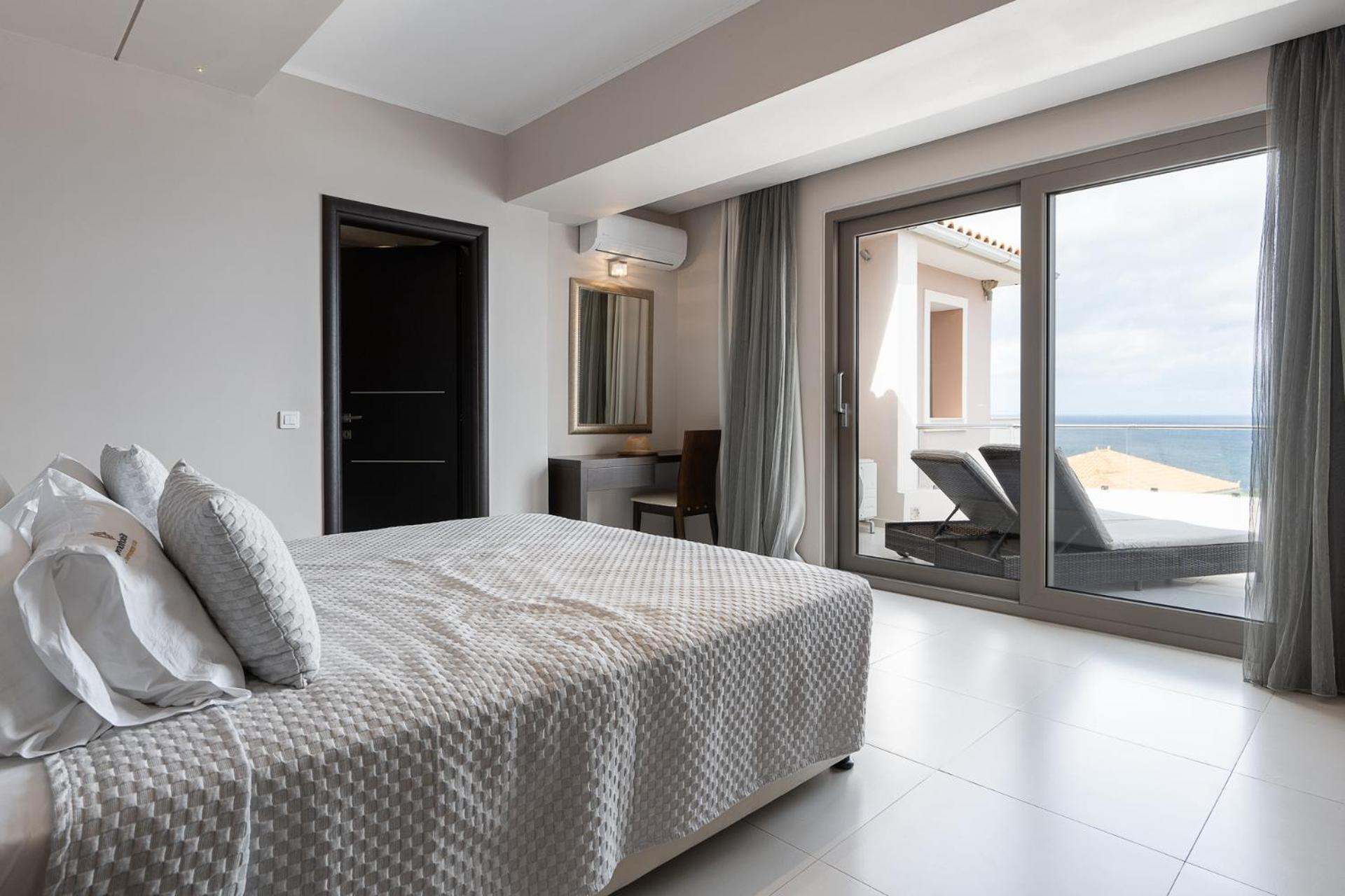 Kymothoe Elite Suites Tsilivi  Eksteriør billede